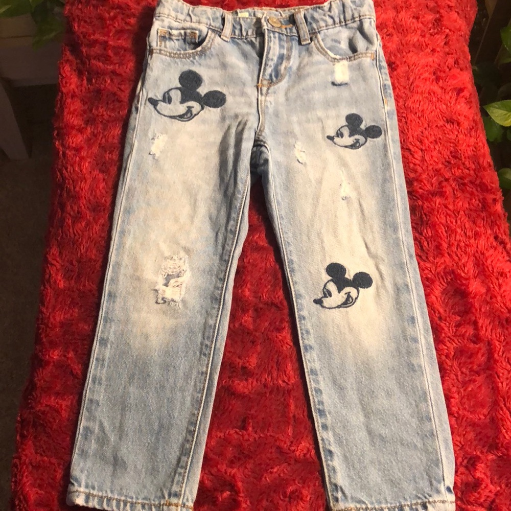 Mickey Mouse jeans